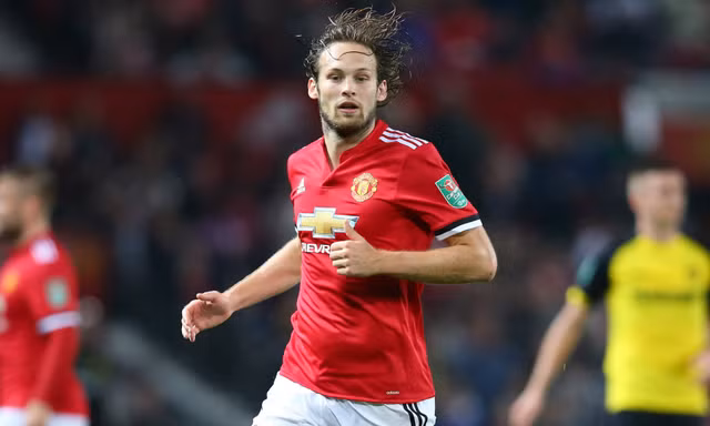 Van Gaal khuyên Blind rời M.U để gia nhập Barcelona
