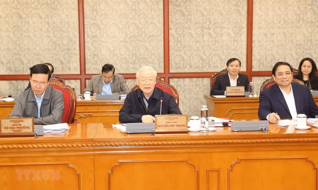 Bộ Chính trị kỷ luật cảnh cáo Ban Thường vụ Tỉnh ủy Đồng Nai nhiệm kỳ 2010 - 2015, 2015 - 2020