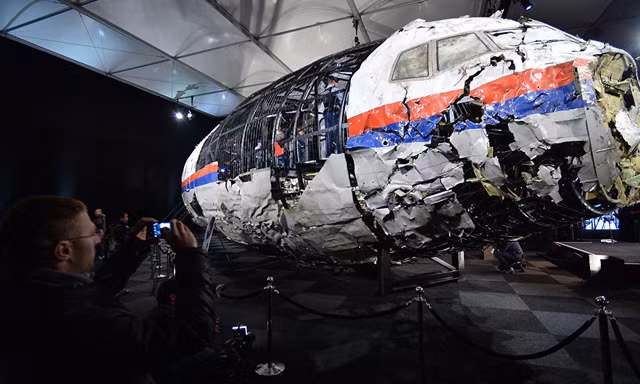 Nga tố Ukraine che giấu dữ liệu vụ máy bay MH-17 bị bắn rơi