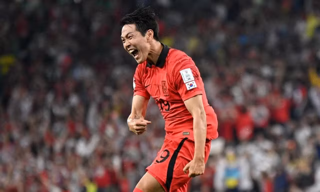 Kim Young-gwon trong chiến thắng lịch sử trước Bồ Đào Nha