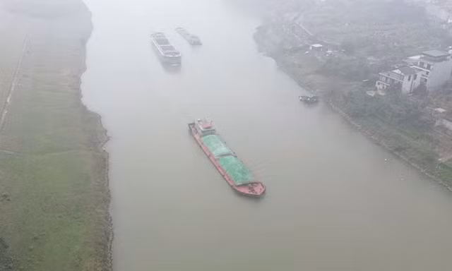 Sông Nhuệ hiện đang rất ô nhiễm