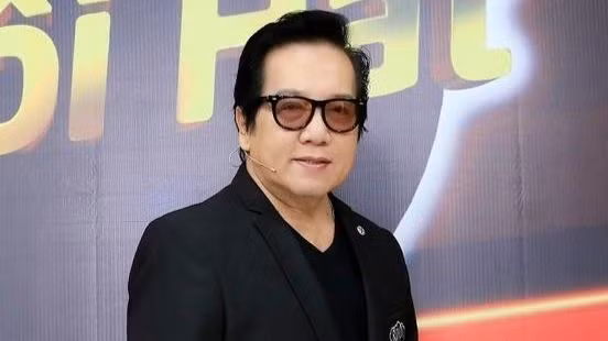 Danh ca Elvis Phương lý giải câu nói 'nếu không hát sẽ chết'
