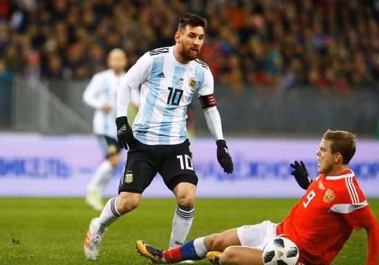  MÁCH NƯỚC WORLD CUP: Ronaldo gọi, Messi không dễ trả lời
