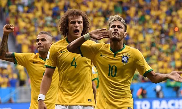 Brazil ngán gặp Chile ở vòng knock-out