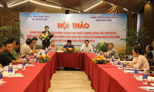 Nâng cao chất lượng công tác phổ biến, giáo dục pháp luật trong vùng đồng bào dân tộc thiểu số