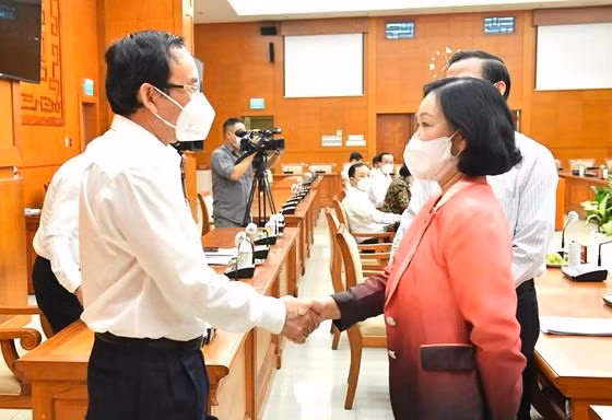 Ủy viên Bộ Chính trị, Bí thư Trung ương Đảng, Trưởng Ban Tổ chức Trung ương Trương Thị Mai phát biểu tại buổi kiểm tra