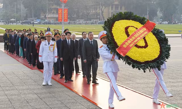 Lãnh đạo Đảng, Nhà nước vào Lăng viếng Chủ tịch Hồ Chí Minh