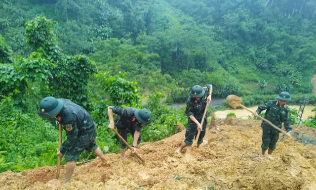 Danh tính các nạn nhân trong vụ sạt lở đất vùi lấp xe khách ở Hà Giang