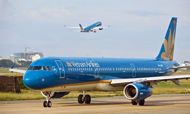 Vietnam Airlines sẽ tái cơ cấu tổng thể với hy vọng vượt qua khó khăn. Ảnh: Phạm Thanh