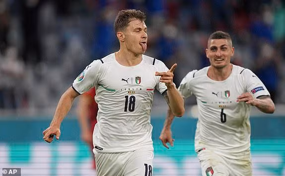 Quật ngã 'Quỷ đỏ', Italia hiên ngang vào bán kết EURO 2020