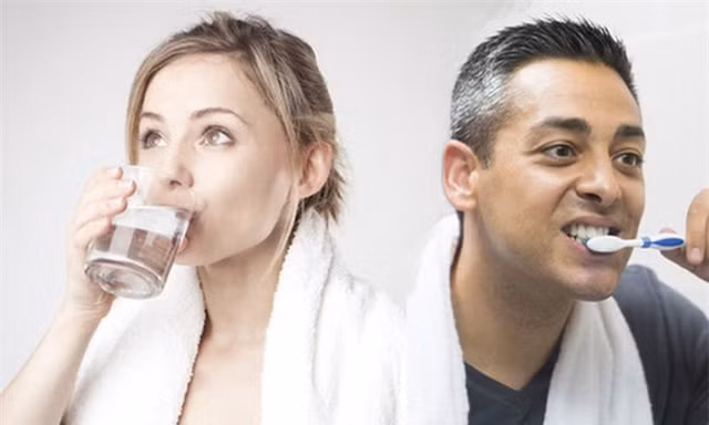 Đánh răng ngay sau khi ăn có hại thế nào?