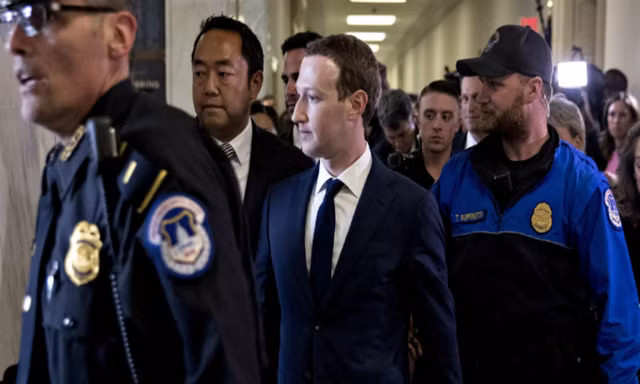 Các hãng chi bao nhiêu triệu USD mỗi năm để bảo vệ các CEO của mình?