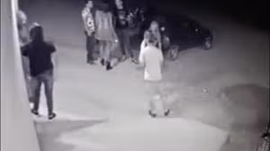 Brazil: Cô gái bị bắn chết khi đang trò chuyện với bạn dịp sinh nhật