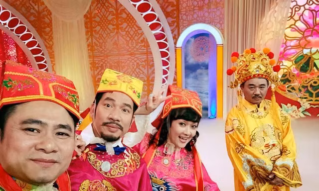 "Táo QUân 2016" được dân mạng khen ngợi hết lời.