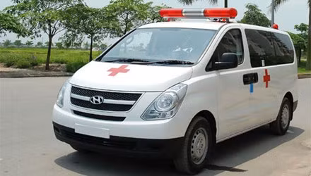 Rơi từ dàn giáo cao 15m, công nhân tử vong