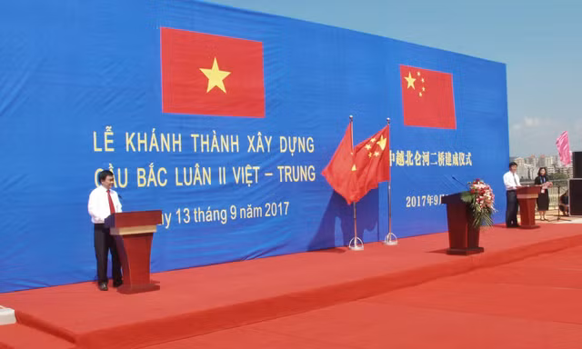 Lễ khánh thành xây dựng cầu Bắc Luân II Việt - Trung.