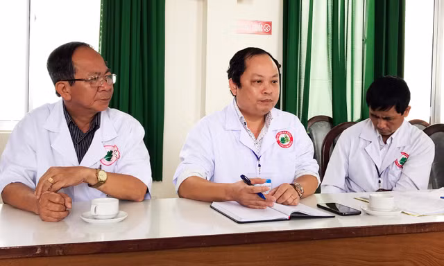 Bé sơ sinh tử vong ở Lâm Đồng, 3 nữ hộ sinh bị đình chỉ công tác