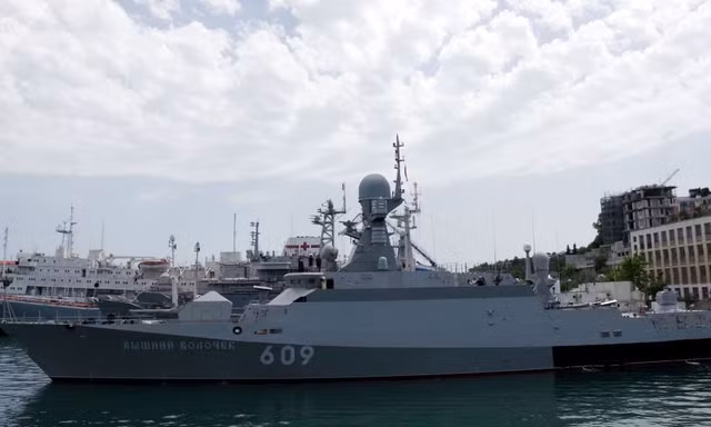 Tàu hộ tống mang tên lửa dẫn đường, Vyshny Volochek. Ảnh: Sputnik