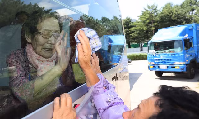 Hậu đoàn tụ, người dân Hàn - Triều chia tay không hẹn ngày tái ngộ