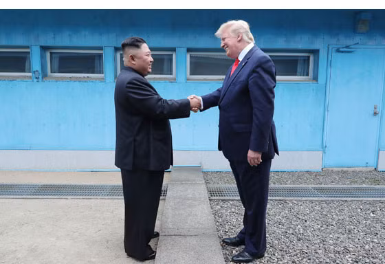 Báo Triều Tiên viết gì về cuộc gặp của hai ông Trump - Kim?