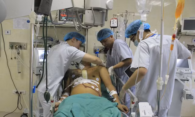 Bệnh nhân vỡ tim đã được các BS Bệnh viện E TƯ cứu sống 