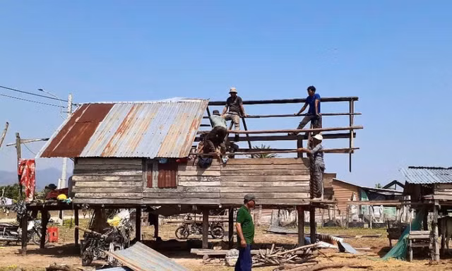 Mưa dông làm tốc mái 69 căn nhà ở Gia Lai