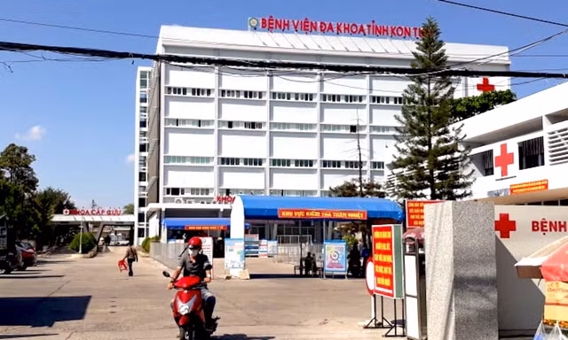 Vụ chênh lệch giá xét nghiệm hơn 5,6 tỉ đồng: Người dân cần làm gì để được hoàn tiền?