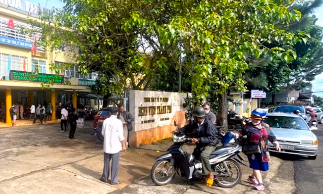 Điều tra nghi vấn bé gái lớp 8 bị cha dượng xâm hại đến mang thai