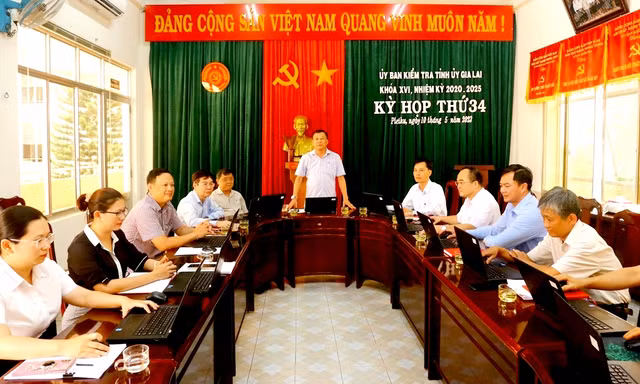 Kỷ luật nguyên Giám đốc Sở Tài nguyên và môi trường Gia Lai