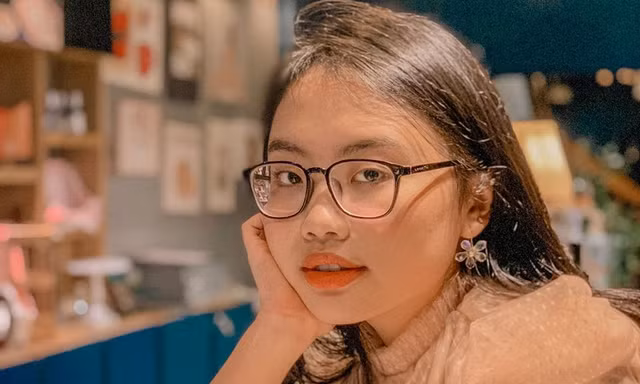 Với cátsê "ngàn đô" từ năm 12 tuổi, Phương Mỹ Chi giàu có cỡ nào ở tuổi 17?