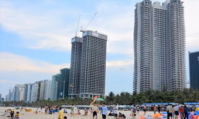 Cuộc chiến pháp lý giữa các bộ về condotel diễn ra căng thẳng 