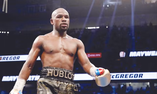 “Độc cô cầu bại” Mayweather sẽ thượng đài ảo