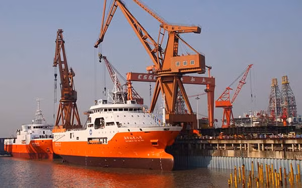 Tàu khảo sát Hải Dương 8 của Trung Quốc mới đây trở lại bãi Tư Chính, tiếp tục xâm phạm vùng đặc quyền kinh tế, thềm lục địa của Việt Nam Ảnh: china Daily