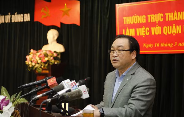 Bí thư Thành ủy Hà Nội Hoàng Trung Hải phát biểu chỉ đạo tại buổi làm việc với quận Đống Đa.