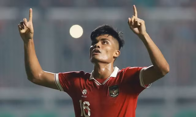 HLV tuyển Olympic Indonesia bị sốc vì tiền đạo số 1 không bay đến Hàng Châu