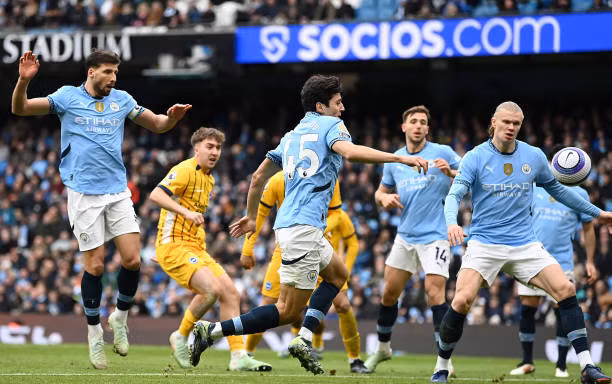 Brighton buộc Man City chia điểm trên sân nhà 
