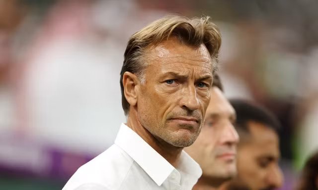 Tuyển Bờ Biển Ngà mượn cựu HLV Nam Định đến hết CAN 2024 nhưng bị từ chối