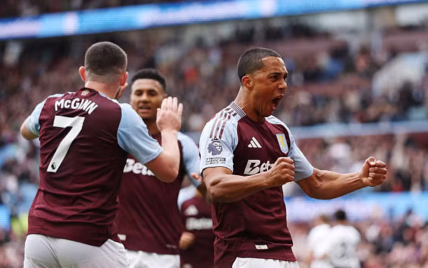 Thắng nhọc Fulham, Aston Villa 'thổi lửa' vào tốp 5 Ngoại hạng Anh