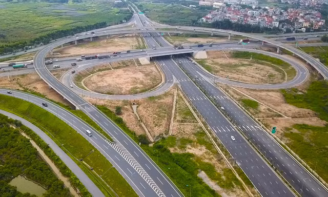 Những công trình giao thông làm thay đổi diện mạo Thủ đô trong những năm gần đây