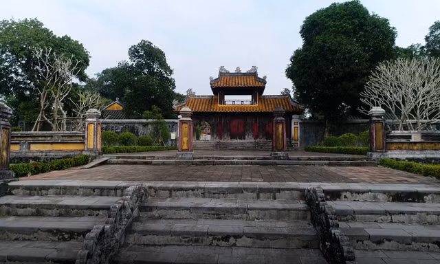 Lăng Gia Long - lăng mộ vị vua đầu tiên triều Nguyễn 