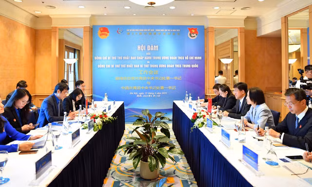 Toàn cảnh Hội đàm giữa Bí thư thứ nhất T.Ư Đoàn TNCS Hồ Chí Minh và Bí thư thứ nhất Ban Bí thư T.Ư Đoàn TNCS Trung Quốc