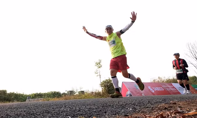 Toàn cảnh Tiền Phong Marathon 2021: Những cung đường mãn nhãn các runner