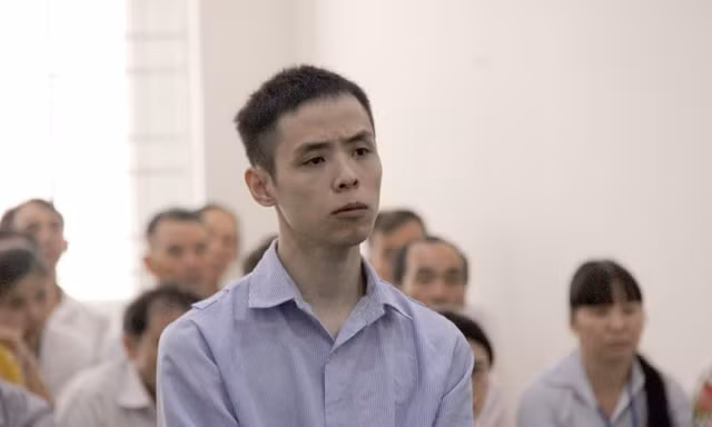 Bị cáo Phạm Văn Viên tại tòa.