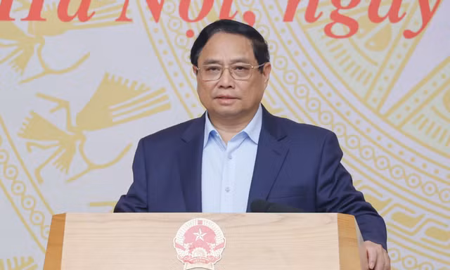 Thủ tướng giao Bộ Công an phối hợp, xử lý livestream bán hàng giả, trốn thuế