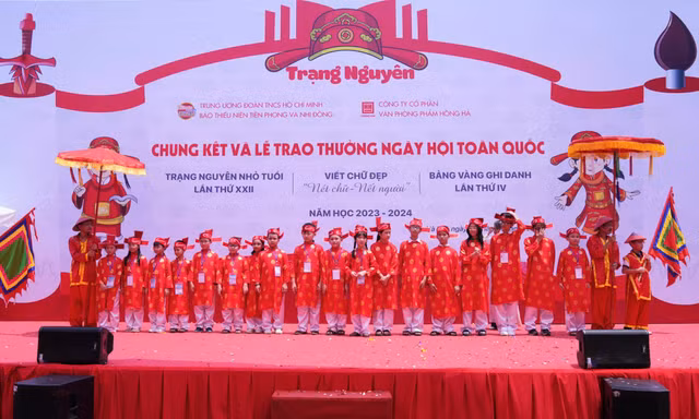 18 Trạng nguyên nhỏ tuổi được vinh danh tại Văn Miếu - Quốc Tử Giám