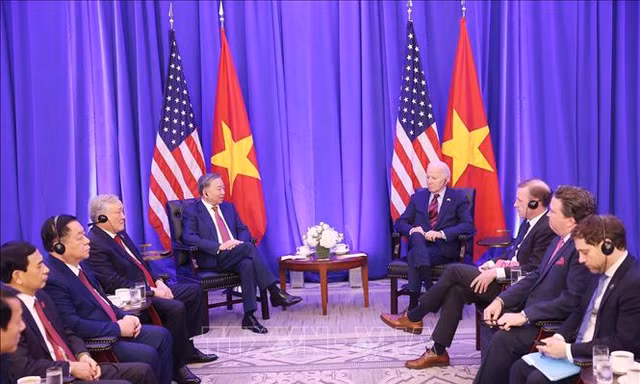 [VIDEO] Tổng Bí thư, Chủ tịch nước Tô Lâm gặp Tổng thống Hoa Kỳ Joe Biden