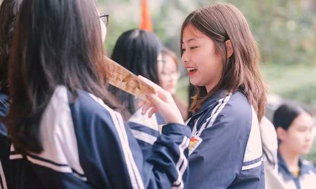 Teen Chuyên Hùng Vương (Phú Thọ) được "truyền lửa" bởi các "tiền bối" ngay trước mùa thi