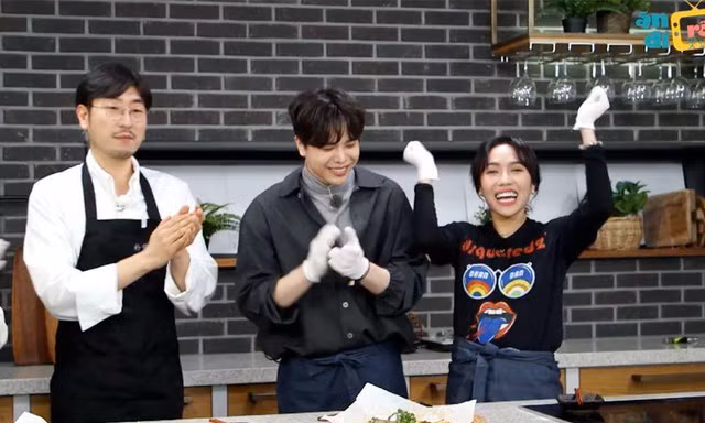"Ăn Đi Rồi Kể": Trịnh Thăng Bình - Diệu Nhi chiến thắng OH MY GIRL với chiêu "lật chảo"