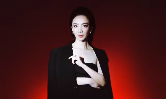 Phản ứng của Thu Trang khi "Nụ Hôn Bạc Tỷ" vượt mốc doanh thu 200 tỷ đồng