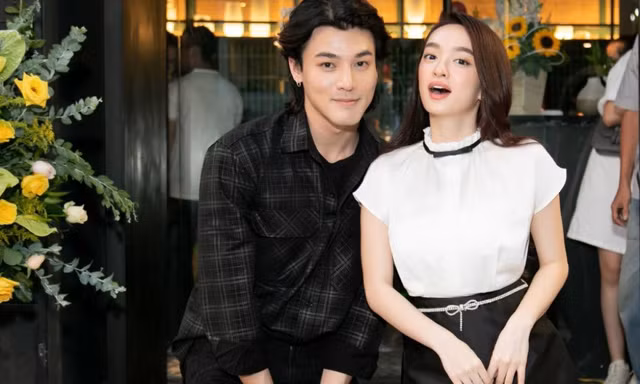 Kaity Nguyễn được Khương Lê chăm sóc tận tình tại sự kiện, fan lập tức "đẩy thuyền"